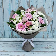 Букет цветов из:  Герберы, Альстромерии и Хризантемы #REPLACE_PRED# Кяхте