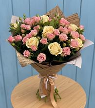 Букет цветов из:  Розы в Кяхте
