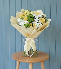 Букет цветов из:  Хризантемы и Розы #REPLACE_PRED# Кяхте