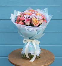 Букет цветов из:  Хризантемы и Розы в Кяхте