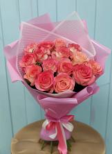 Букет 15 Розовых роз Равель в Кяхте