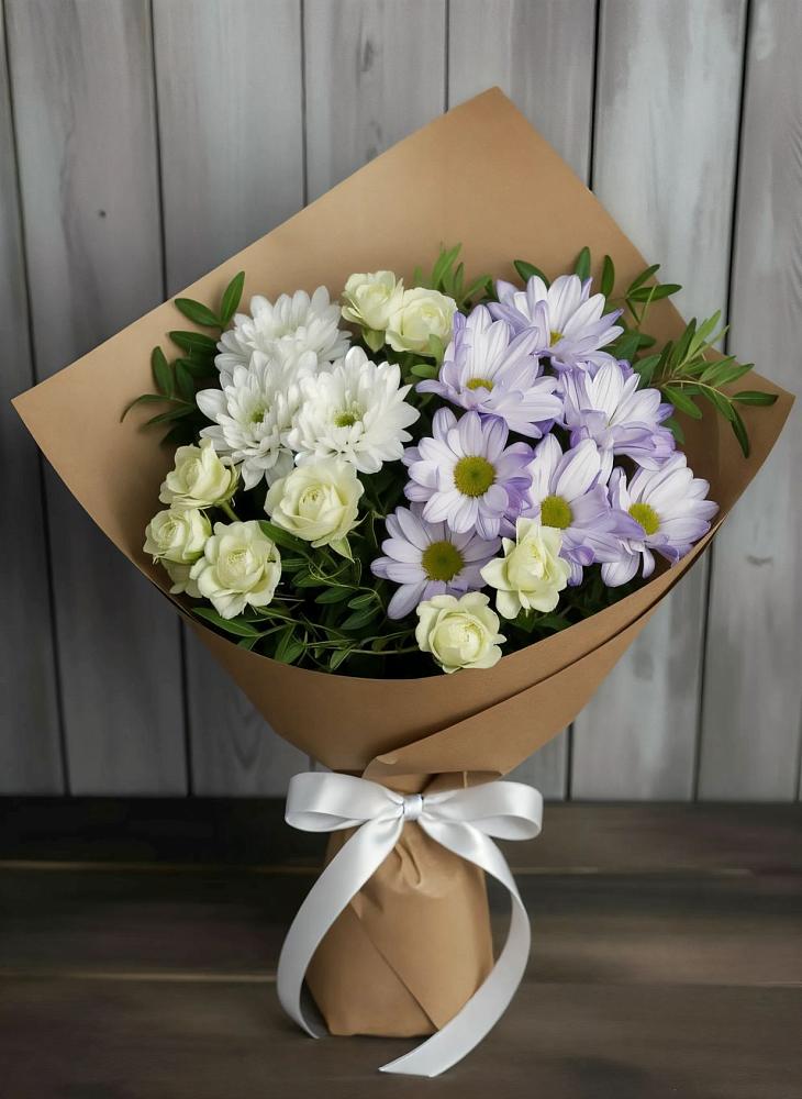 Букет цветов из: Хризантемы и Розы в Кяхте
