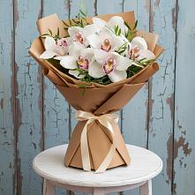 Букет цветов из:  Орхидеи и Розы #REPLACE_PRED# Кяхте